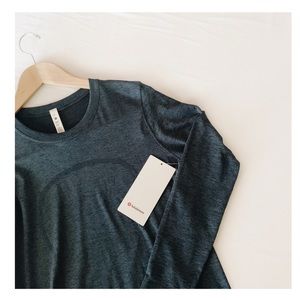 Lululemon Athletics | Long Sleeve Shirt
